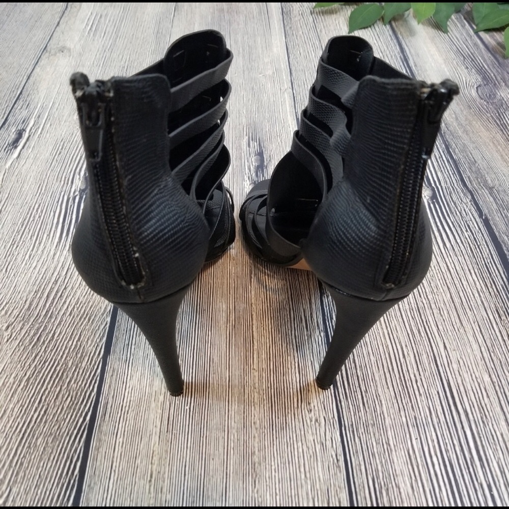 Steve Madden Madelia Strappy Gladiator Heels - Picture 5 of 7